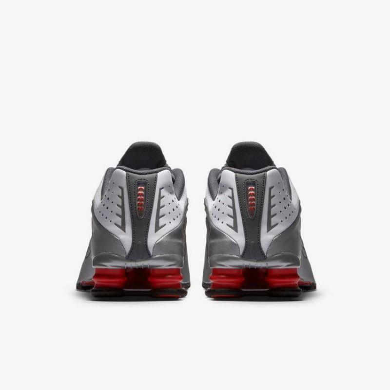Shox R4 'Comet Red' 2015 Shox R4 'Comet Red' 2015