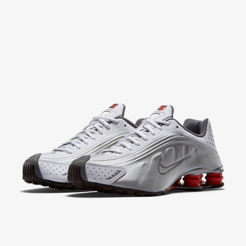 Shox R4 'Comet Red' 2015 Shox R4 'Comet Red' 2015