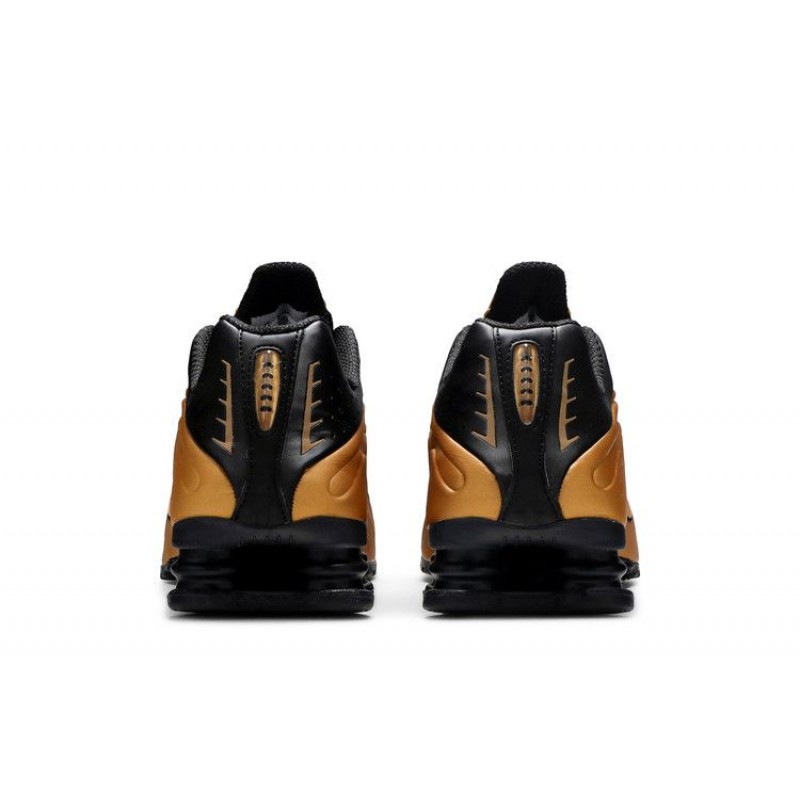 Shox R4 'Metallic Gold' Shox R4 'Metallic Gold'