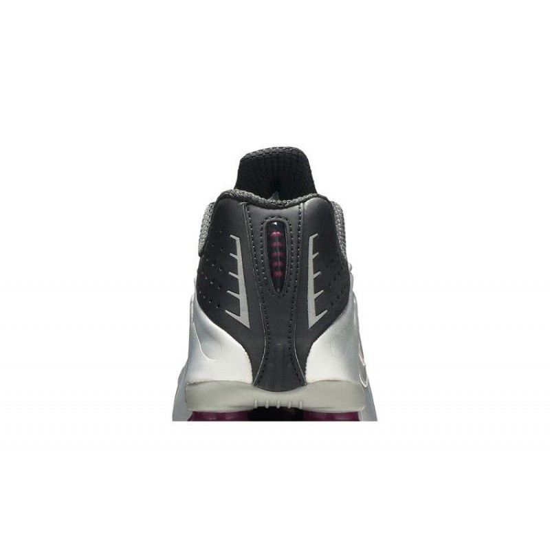Wmns Shox R4 'True Berry' Wmns Shox R4 'True Berry'