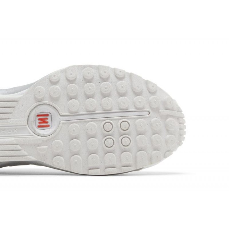 Wmns Shox R4 'White Metallic' Wmns Shox R4 'White Metallic'