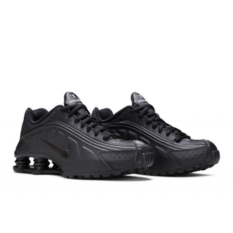 Shox R4 GS 'Triple Black' Shox R4 GS 'Triple Black'