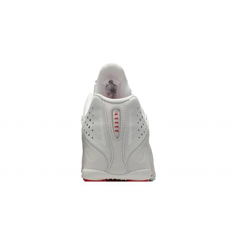 Neymar Jr. x Shox R4 'Platinum Tint' Neymar Jr. x Shox R4 'Platinum Tint'