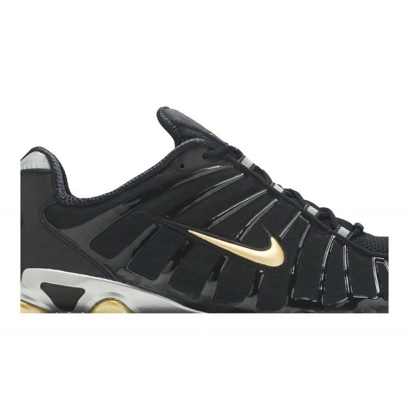 Neymar Jr. x Shox TL 'Black Gold' Neymar Jr. x Shox TL 'Black Gold'