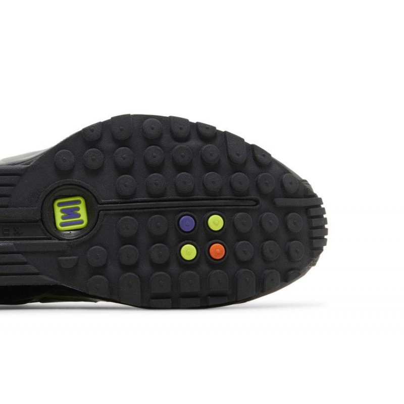 Shox R4 'Black Multi Volt' Shox R4 'Black Multi Volt'