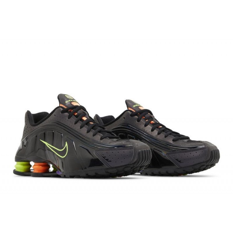 Shox R4 'Black Multi Volt' Shox R4 'Black Multi Volt'